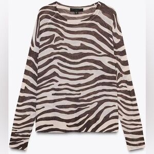 Zara Women’s Fine Knit Zebra Sweater